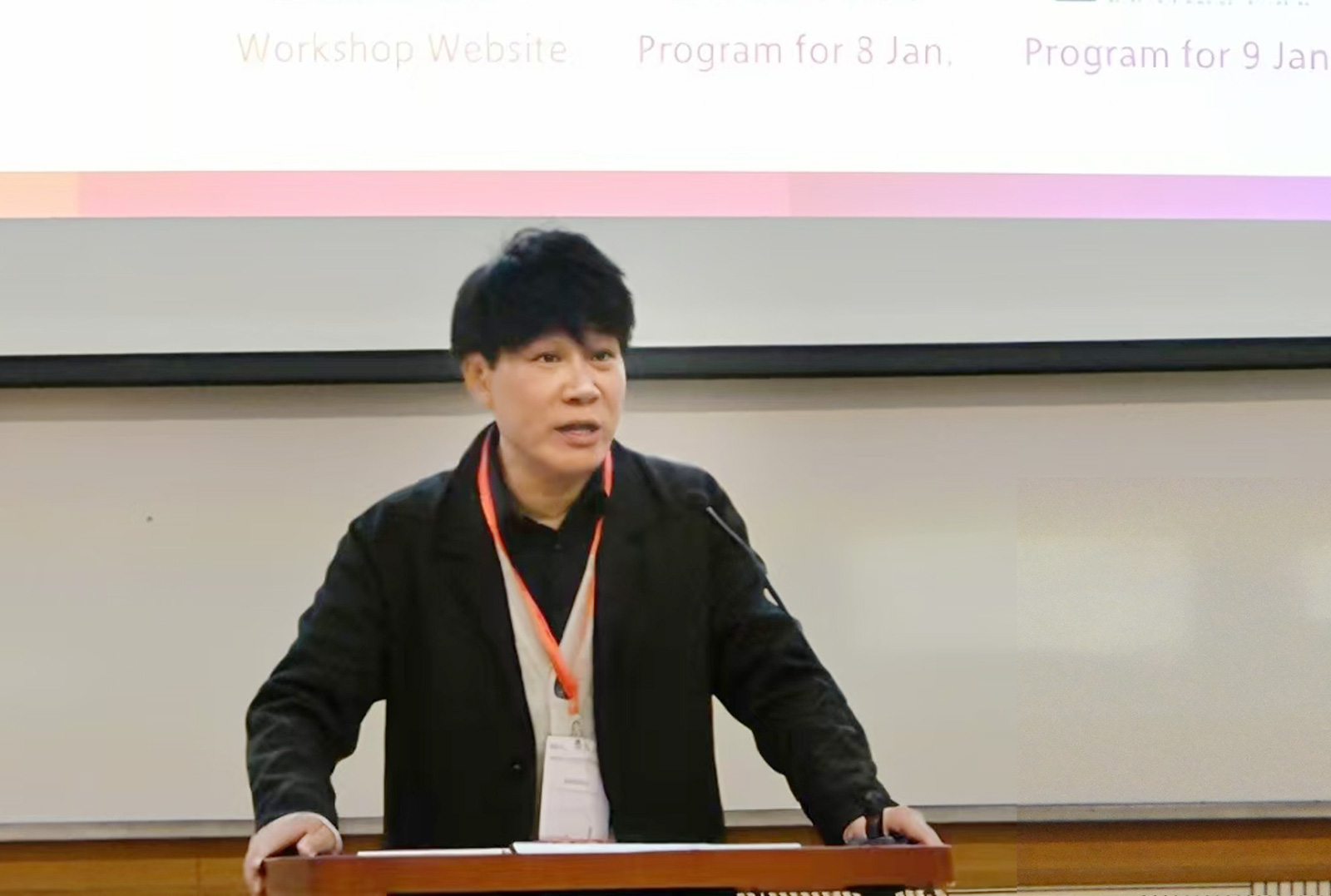 Prof. Alan Wan, CityUHK Associate Provost (Academic Affairs), welcomes the workshop participants.