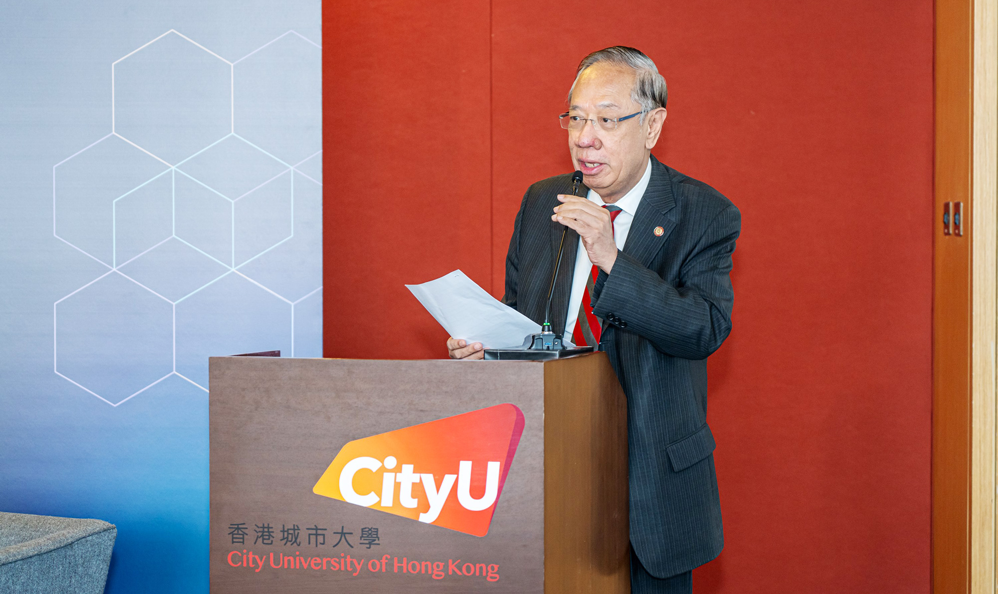 Opening remarks by Prof. Albert Ip, Chairman, Career Advisory Committee for Business Bachelor’s and Master’s Programmes, College of Business.