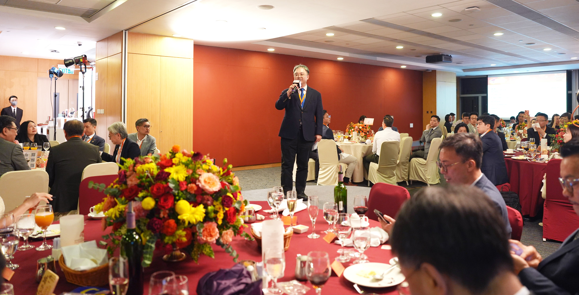 Dean Stephen Shum extends his sincere appreciation to alumni, celebrating support that strengthens the CB bond.