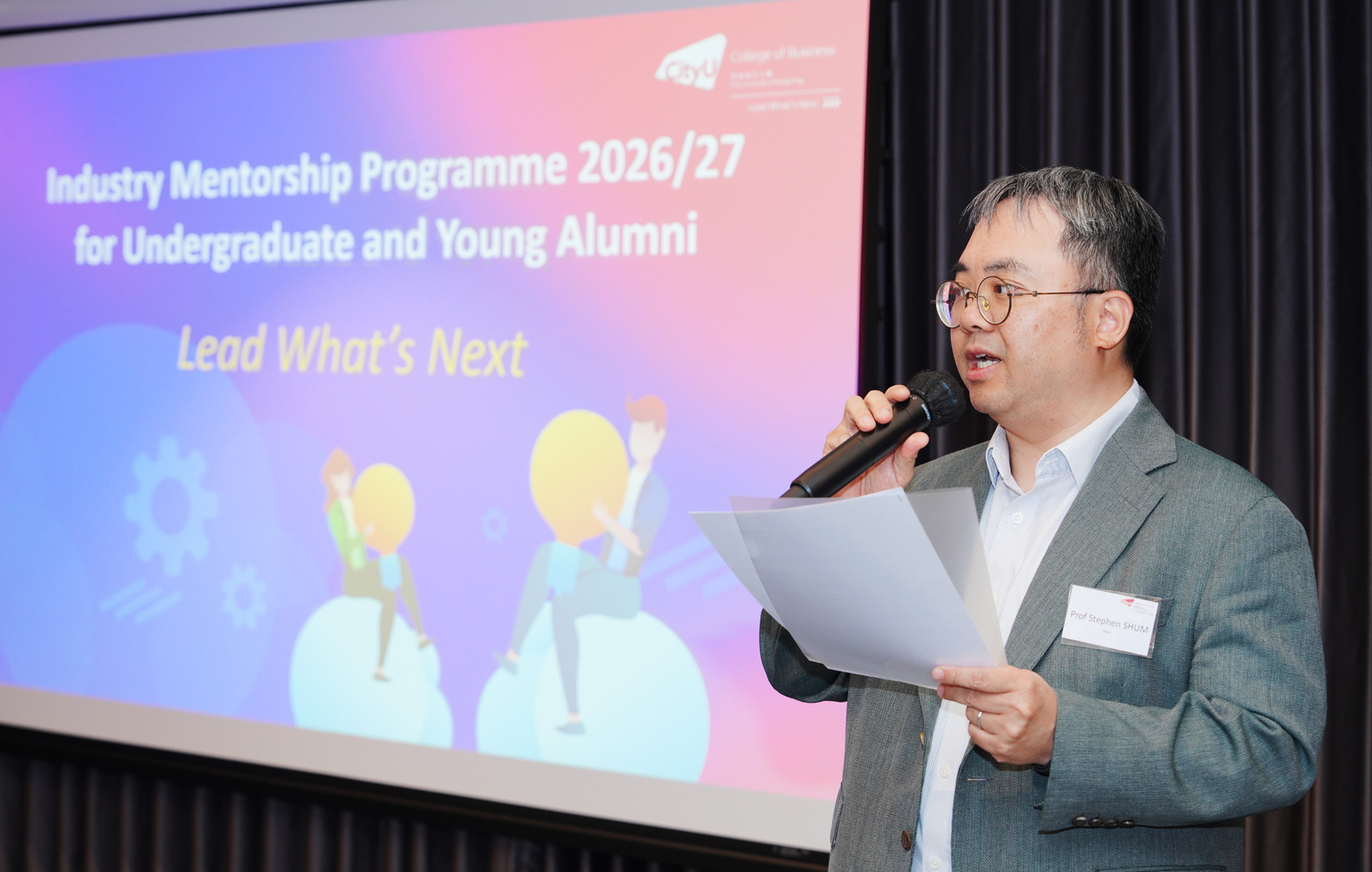 Professor Stephen Shum extends his heartfelt appreciation to the College Alumni Advisory Board and its Student Development Subcommittee, alumni mentors, and students for their unwavering support and participation.