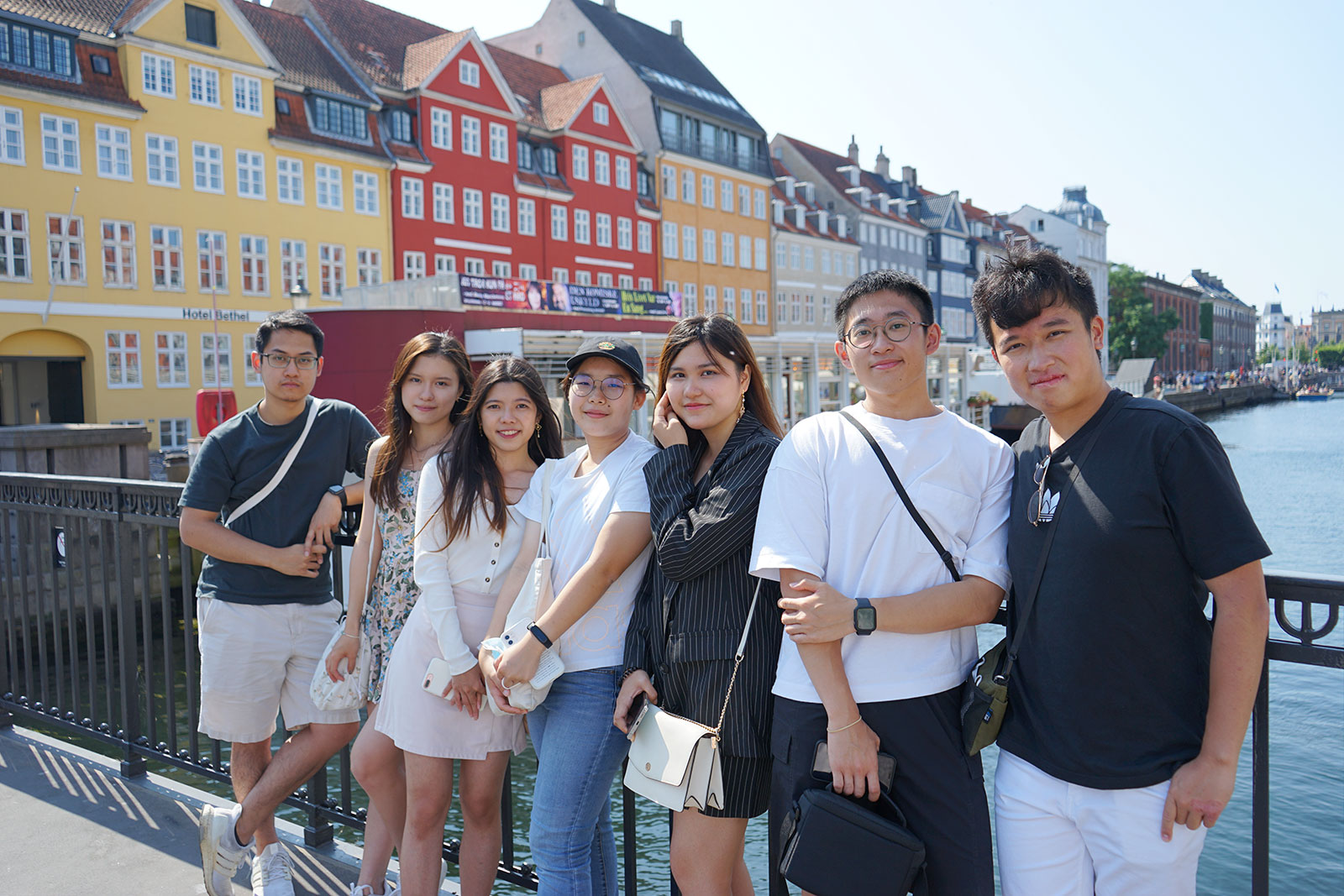 Benny (2nd from the right) and his fellow schoolmates at CityU tour around Copenhagen