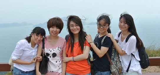 Graduates of 2012 from left to right: Tracy Pan Ruxi (AC), Irene Pei Xiaoying (EF), Cynthia Guo Yushan (EF), Echo Fu Yifan (EF), and Olivia Guo Haoyue (MKT).