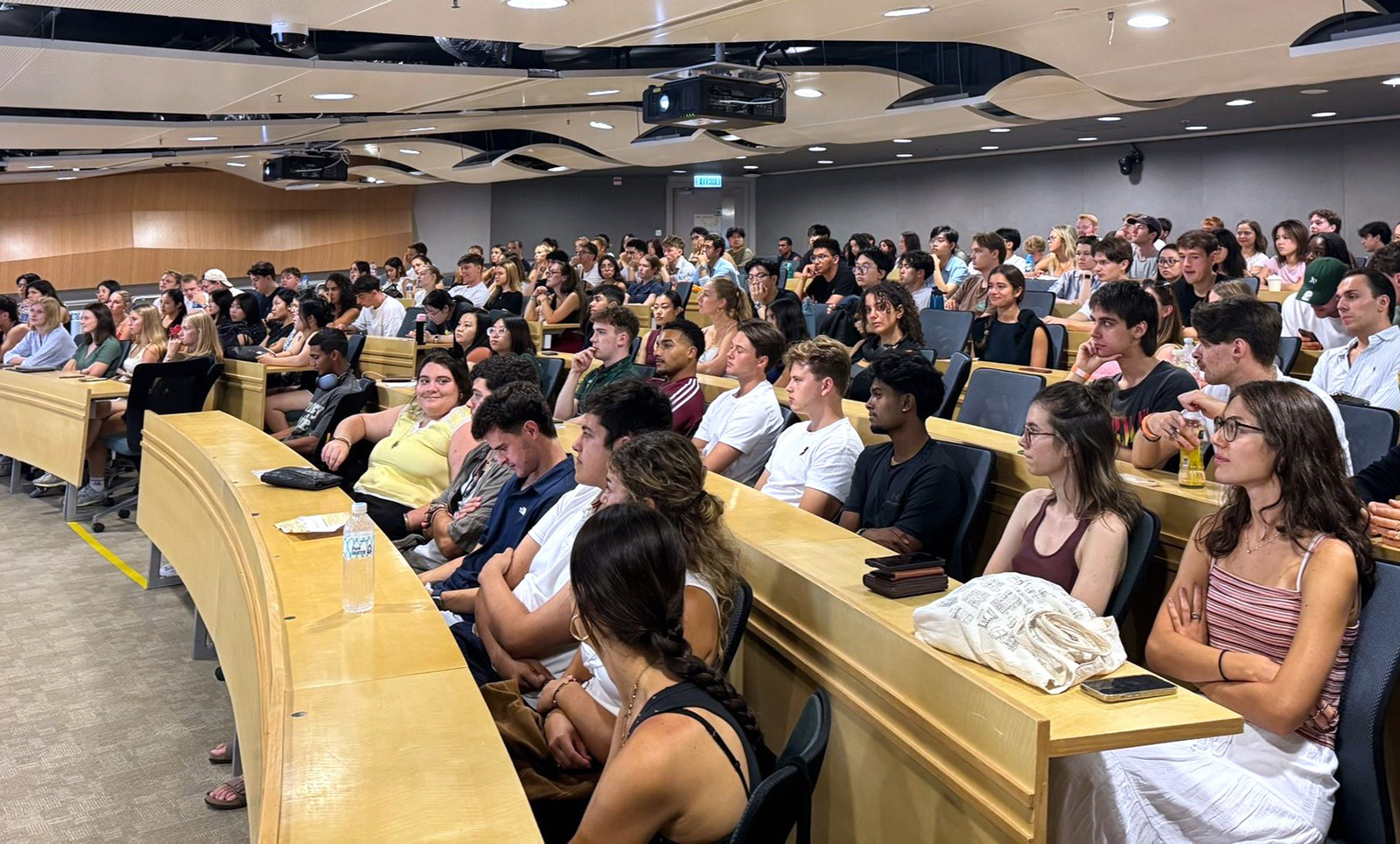 Over 260 inbound exchange students join the CB information session.