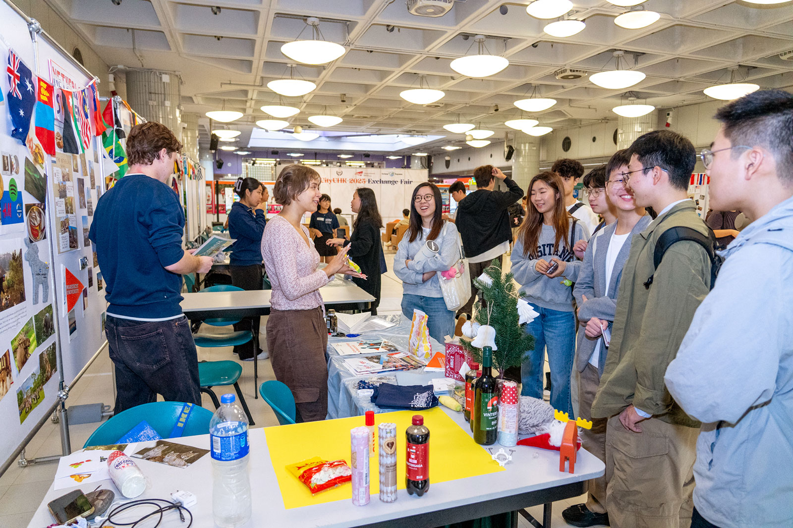 CityUHK students dive into cultural insights with Swedish exchange students sharing their Hong Kong journey