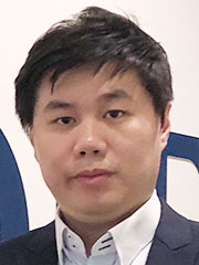 Mr William Pang