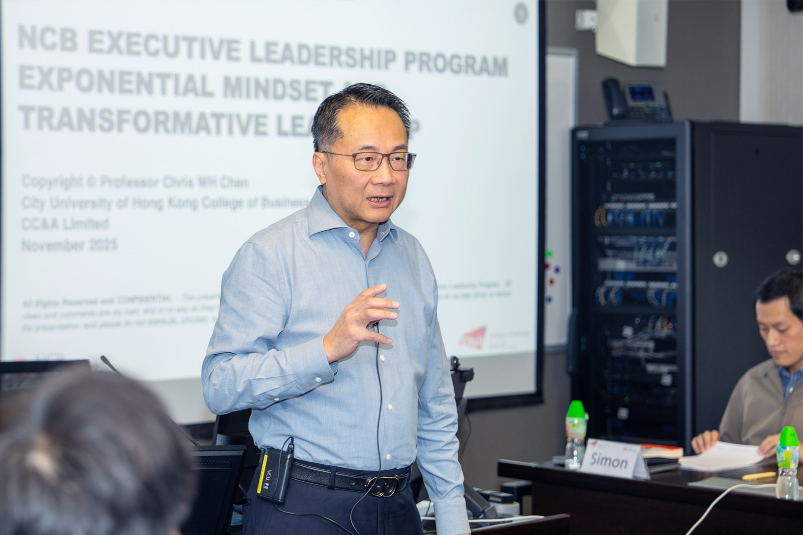 Prof. Chris Chan is the instructor of the programme, who leads participants in actively discussing topics in the Executive Leadership Programme. 