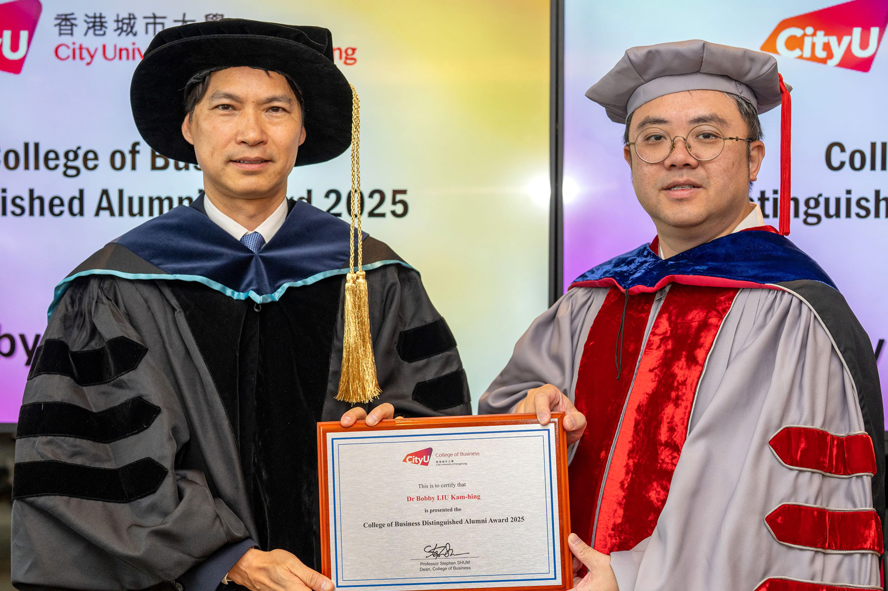 The recipient of 2025 College of Business Distinguished Alumni Award: Dr Bobby Liu Kam-hing 