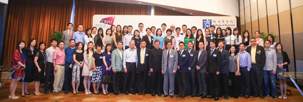 CB hosts Alumni Cocktail in Shanghai
