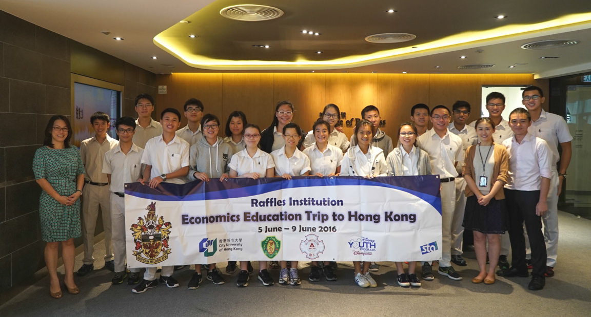CB welcomes delegation from Singapore Raffles Institution