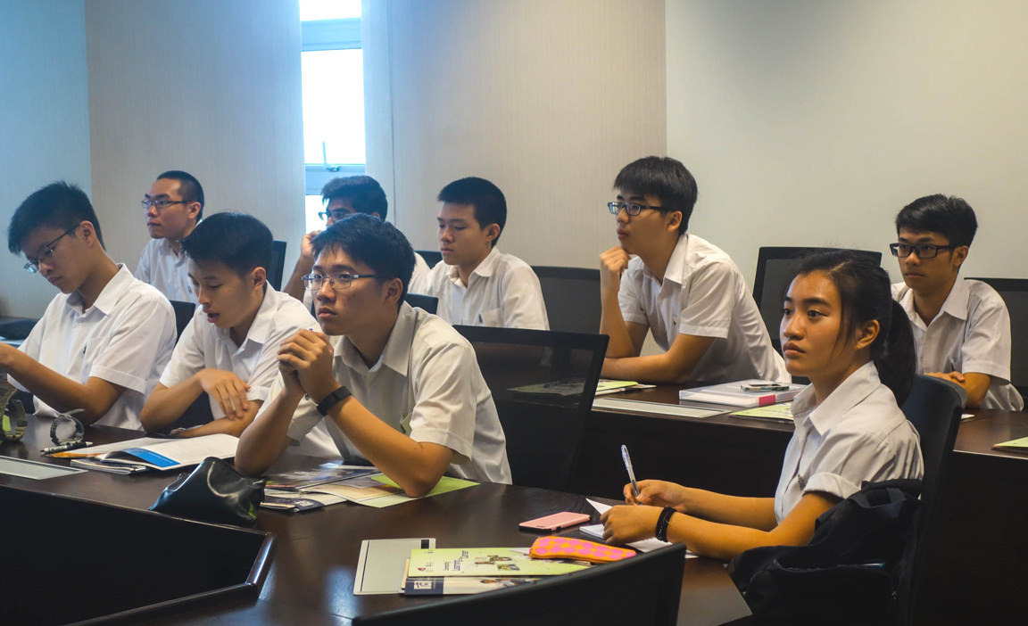 CB welcomes delegation from Singapore Raffles Institution