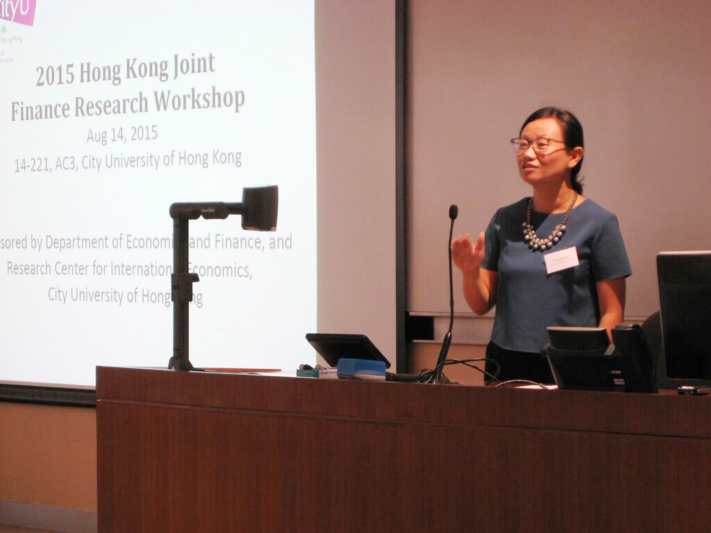 EF hosts finance workshop for local researchers and PhD students