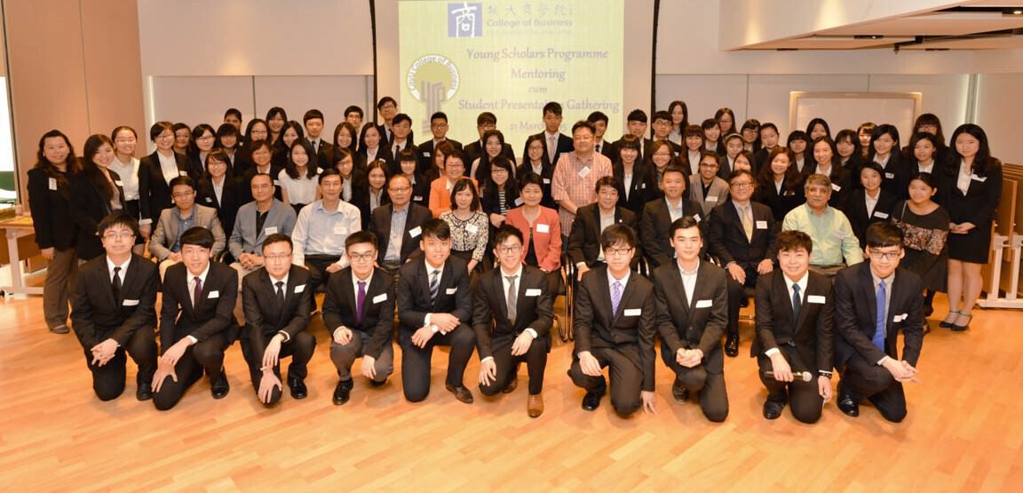 Outstanding young scholars share internship experience