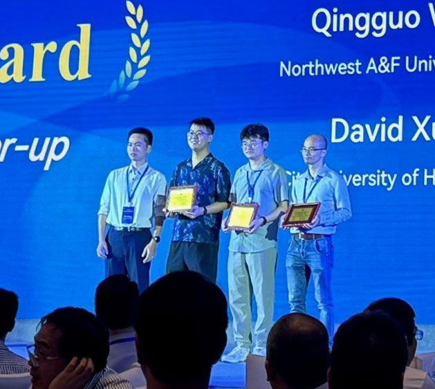 CB faculty and PhD student win CSWIM 2024 Best Paper Runner-Up Award